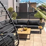 Porte With Pool&jacuzzi Villa Balatonalmádi