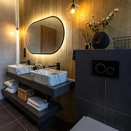 Villa Porta - Private Pool And Jacuzzi
